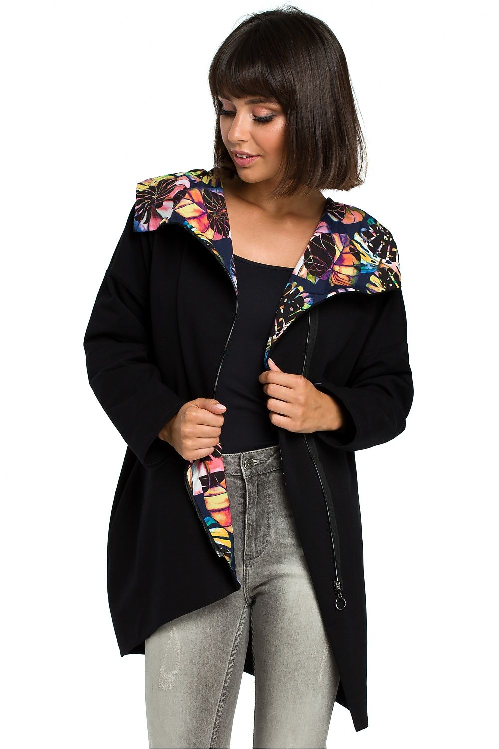 Sweatshirt model 121612